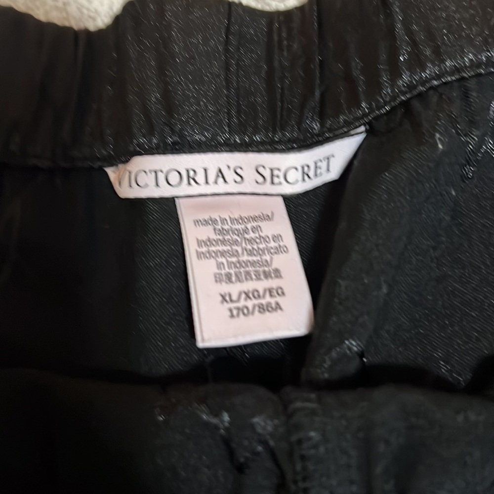 Victorias secret  Pajama bottoms used one time - Picture 2 of 3